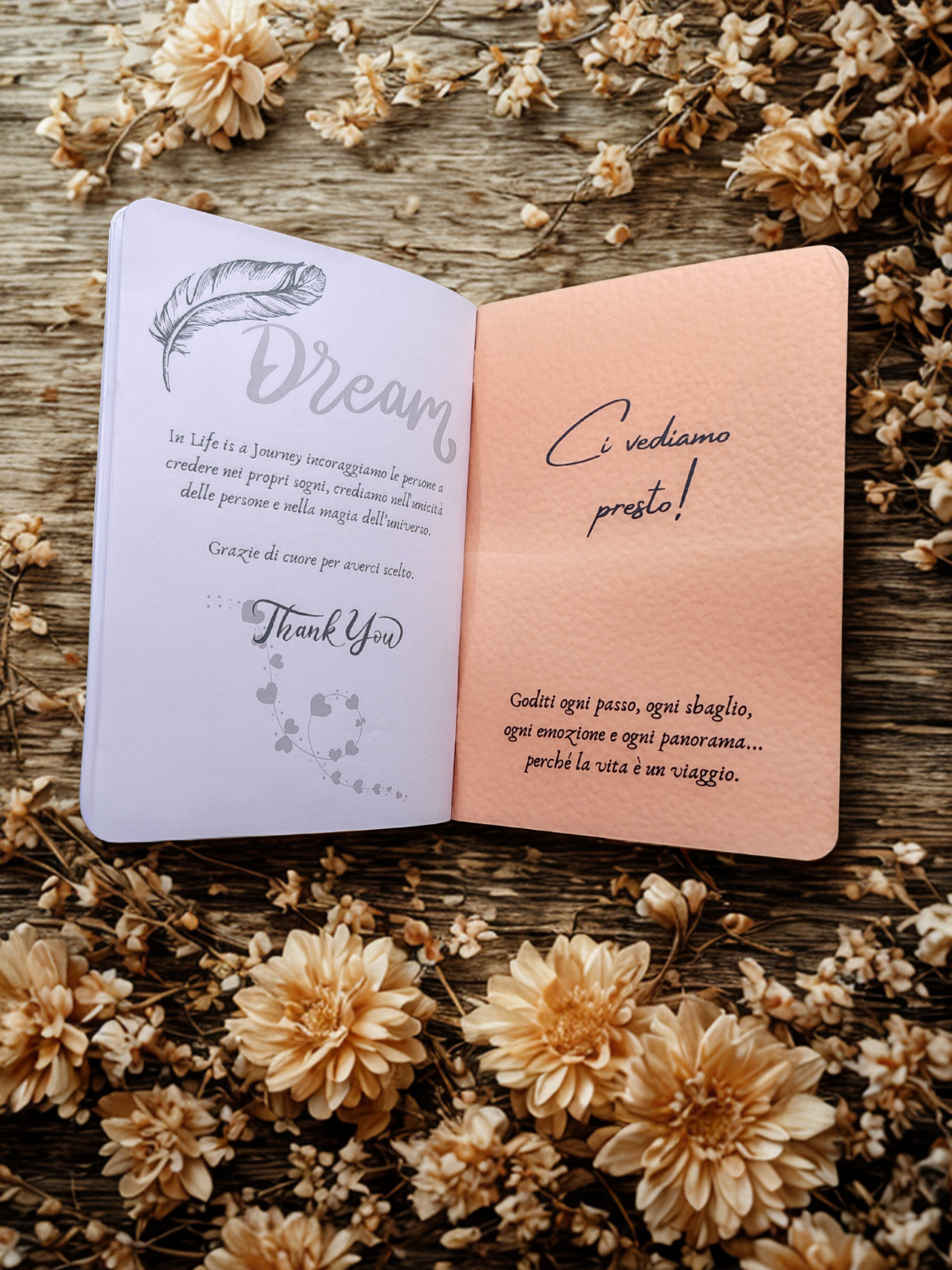 Quaderno artigianale illustrato personalizzabile “Il mio viaggio verso la felicità” – Journal motivazionale fatto a mano