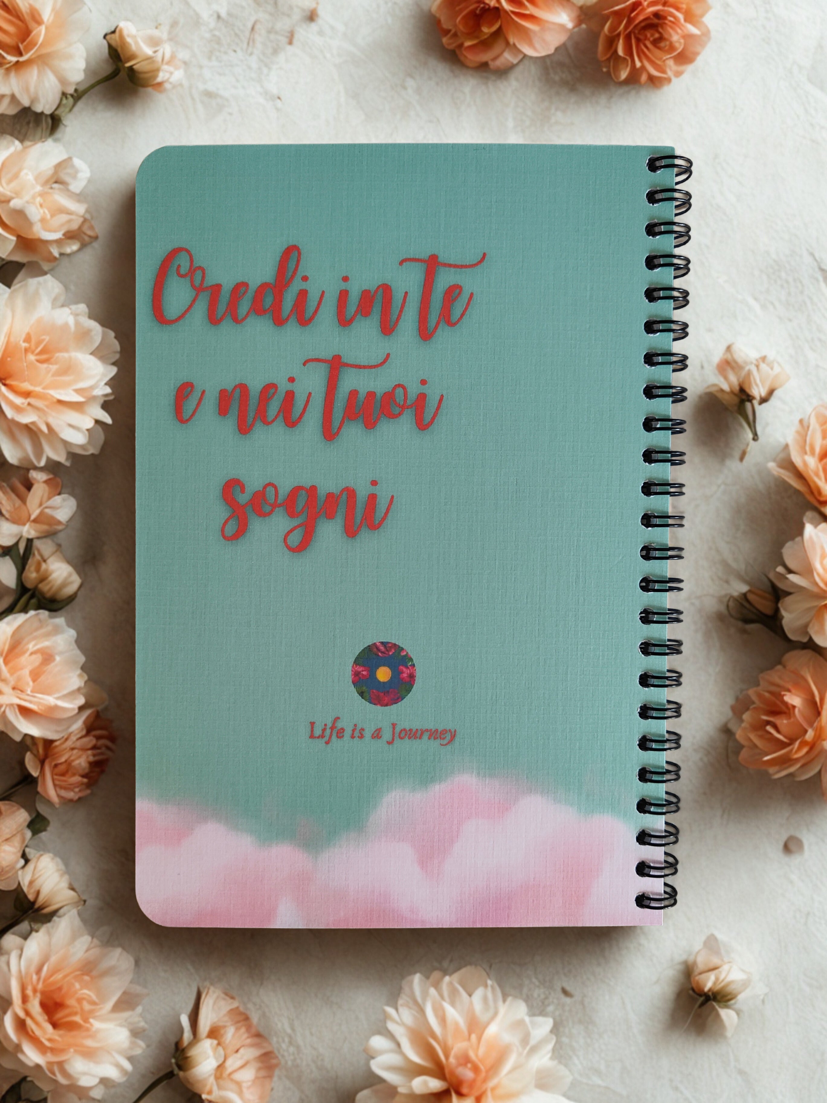 Quaderno artigianale illustrato "Una nuvola di sogni" - credi nei tuoi sogni e rendili realtà