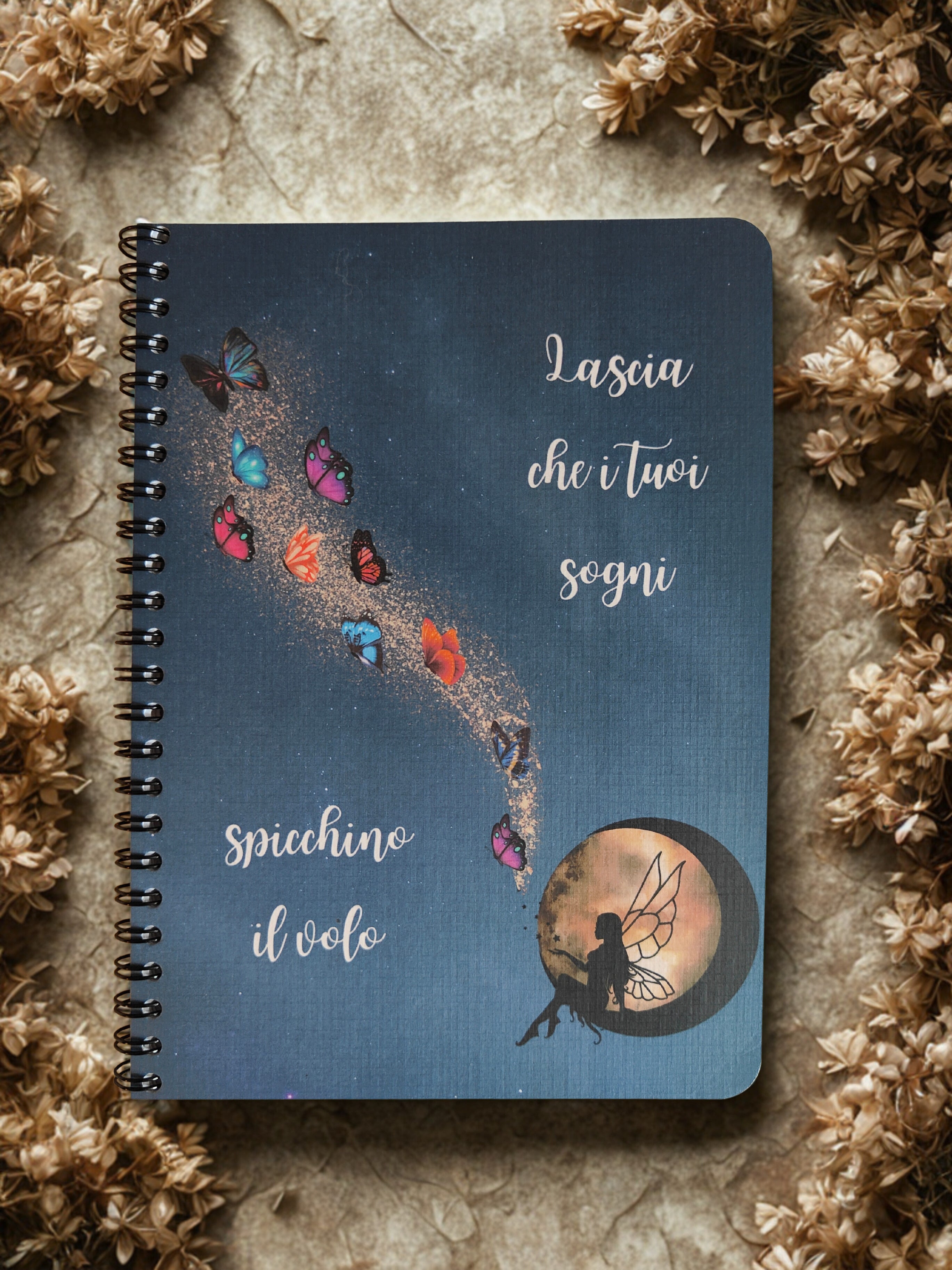 Quaderno artigianale illustrato "Lasciali volare" - sogni, libertà e leggerezza